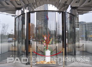 旋轉(zhuǎn)門(mén)的智慧 從便利入口到工業(yè)屏障的演變與原理